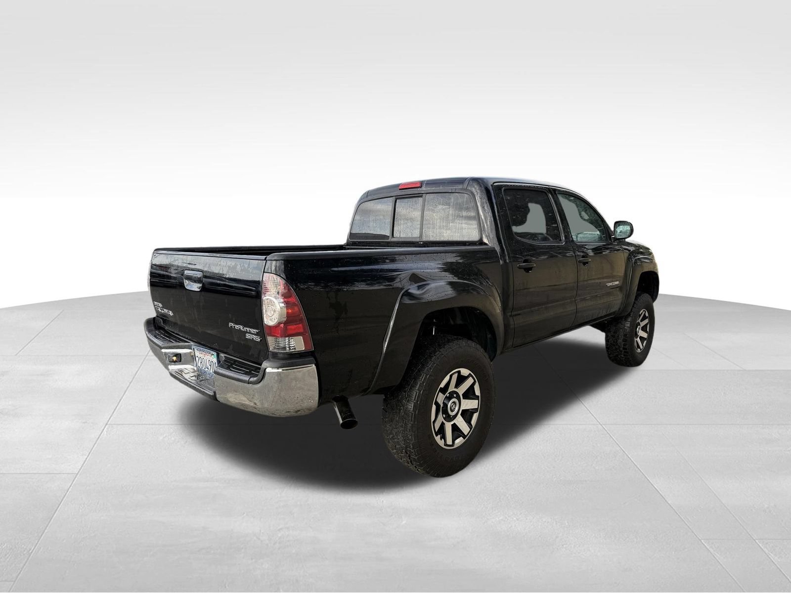 Used 2011 Toyota Tacoma PreRunner w/ SR5 Pkg #2 RWD image 3