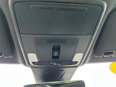 Used 2023 Acura Integra A-Spec image 25