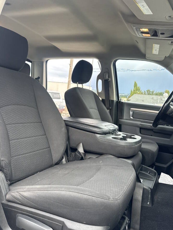 Used 2019 RAM 1500 Warlock AWD/4WD image 5