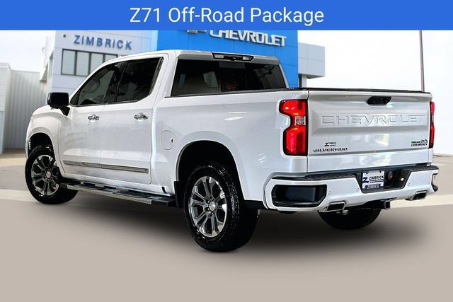 Certified 2024 Chevrolet Silverado 1500 High Country w/ Z71 Off-Road Package AWD/4WD image 4