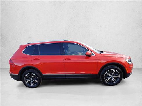 Used 2019 Volkswagen Tiguan S FWD image 5