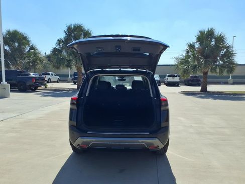 Used 2023 Nissan Rogue SL w/ SL Premium Package FWD image 21
