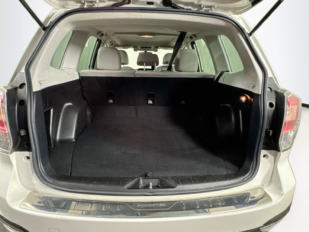 Used 2018 Subaru Forester 2.5i Premium AWD/4WD image 31