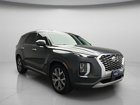 Used 2021 Hyundai Palisade Limited w/ Cargo Package image 1