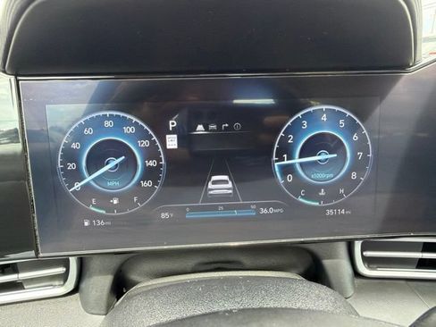 Used 2024 Hyundai Elantra Limited FWD image 24