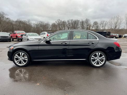 Used 2015 Mercedes-Benz C 300 4dr Sdn C 300 4MATIC image 2