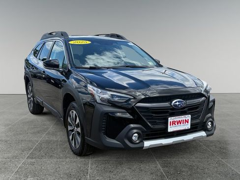 Used 2025 Subaru Outback Limited AWD/4WD image 8