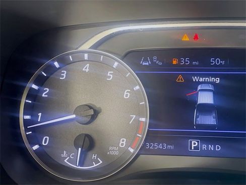 Used 2023 Nissan Frontier SV w/ SV Convenience Package image 13