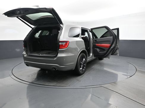Used 2022 Dodge Durango R/T w/ Blacktop Package AWD/4WD image 35