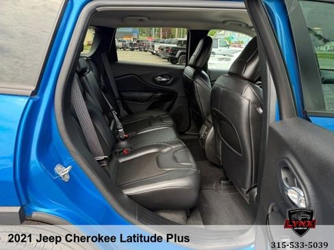 Used 2021 Jeep Cherokee Latitude Plus AWD/4WD image 64