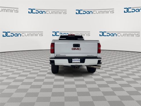Used 2016 GMC Sierra 2500 Denali w/ Duramax Plus Package image 7