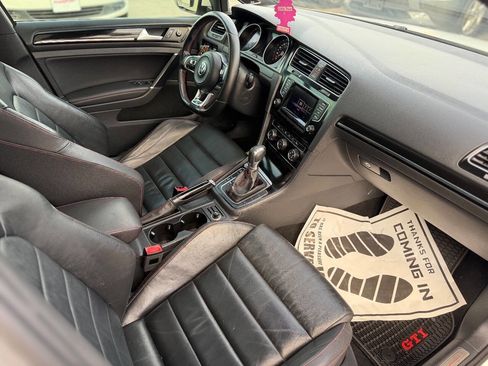 Used 2015 Volkswagen GTI SE w/ Lighting Package (SEL) image 10