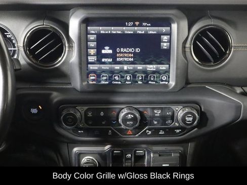 Used 2021 Jeep Wrangler Unlimited Sahara image 27