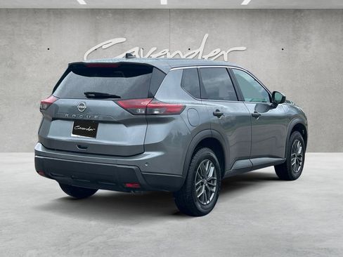 Used 2024 Nissan Rogue S FWD image 16