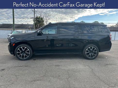 Used 2021 Chevrolet Suburban RST w/ Luxury Package image 2