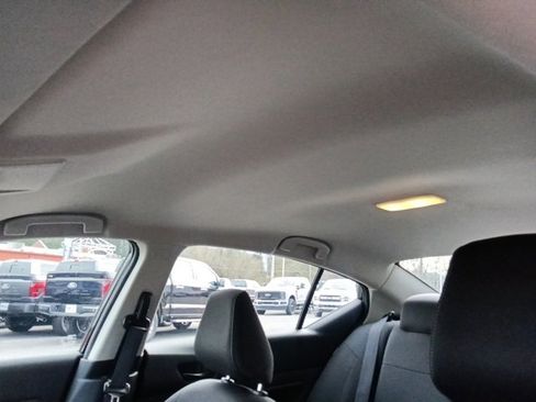 Used 2024 Nissan Altima 2.5 SV image 14