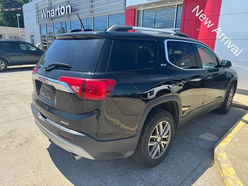 Used 2017 GMC Acadia SLE AWD/4WD image 2