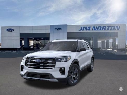New 2026 Ford Explorer Active w/ Active Comfort Package AWD/4WD image 3