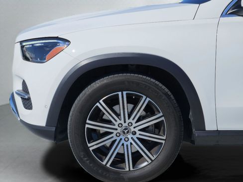 Used 2024 Mercedes-Benz GLE 350 4MATIC image 32