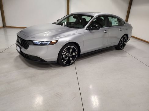 New 2025 Honda Accord Sport image 4