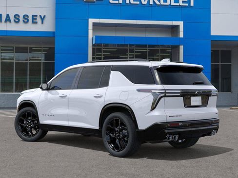New 2026 Chevrolet Traverse RS w/ LPO, Floor Liner Package FWD image 3