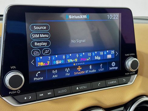 Used 2023 Nissan Sentra SV w/ SV Premium Package FWD image 15