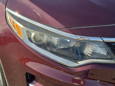 Used 2016 Kia Optima LX w/ LX Convenience Package image 5