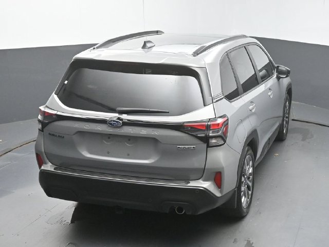 Certified 2025 Subaru Forester Touring w/ Popular Package - Touring AWD/4WD image 48