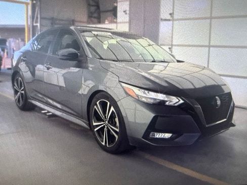 Used 2021 Nissan Sentra SR FWD image 17