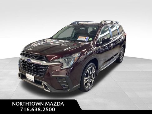 Used 2025 Subaru Ascent Touring AWD/4WD image 1