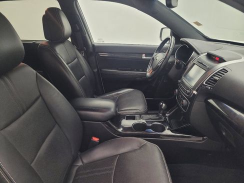Used 2014 Kia Sorento SX w/ 3rd Row Package AWD/4WD image 21