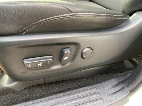 Used 2023 Toyota 4Runner SR5 Premium w/ Moonroof Package image 31