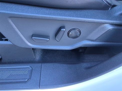 Used 2025 Ford Bronco Outer Banks image 19