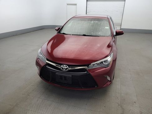 Used 2017 Toyota Camry SE FWD image 15