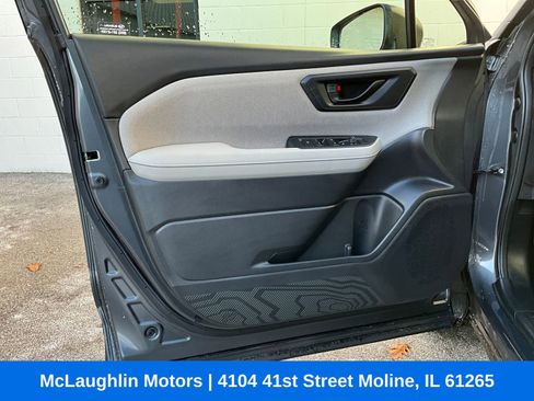 Certified 2025 Subaru Forester image 10