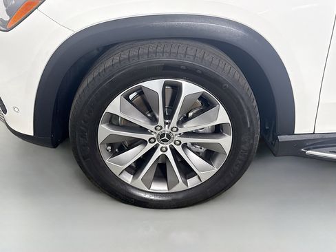 Used 2020 Mercedes-Benz GLE 450 4MATIC w/ 3rd Row Seat Package image 38