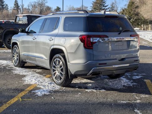 Certified 2023 GMC Acadia Denali w/ Denali Ultimate Package AWD/4WD image 5