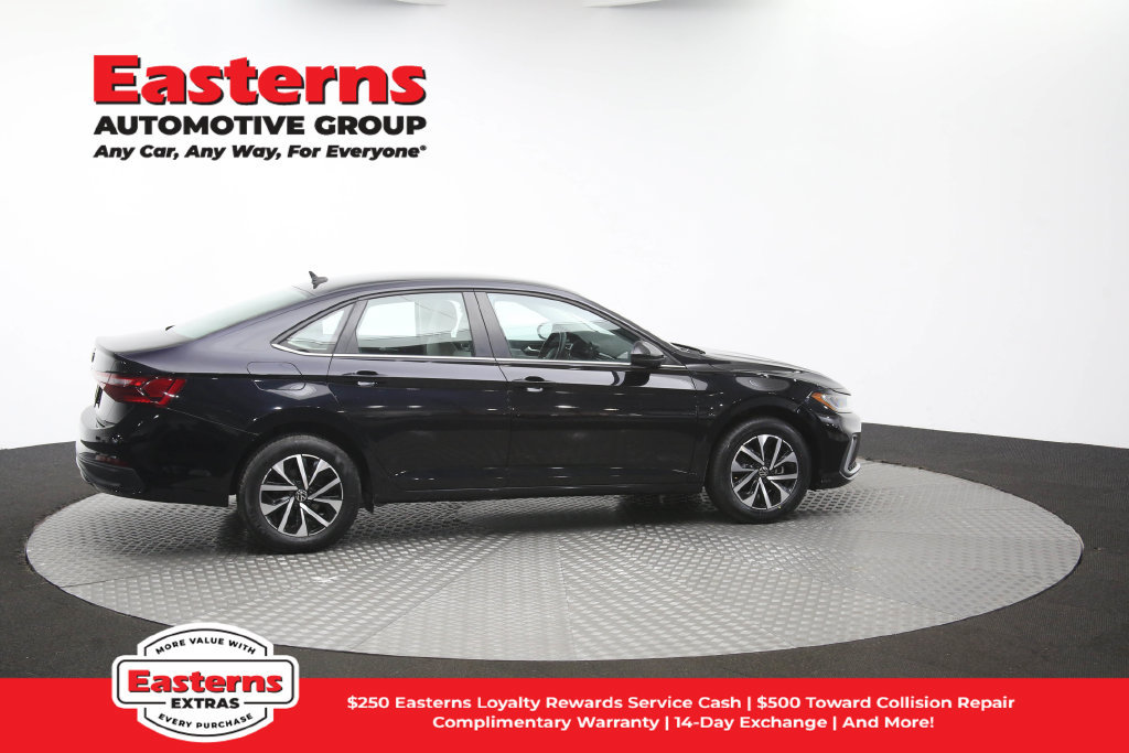 Used 2025 Volkswagen Jetta S FWD image 45