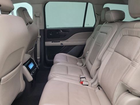 Used 2020 Lincoln Aviator Reserve w/ Elements Package Plus RWD image 18
