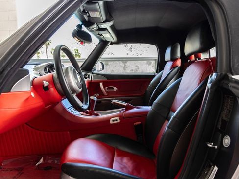 Used 2001 BMW Z8 RWD image 22