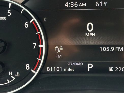Used 2022 Nissan Rogue SV FWD image 18