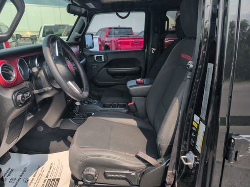 Used 2020 Jeep Wrangler Unlimited Rubicon AWD/4WD image 13