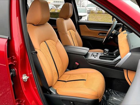 Used 2025 MAZDA CX-70 3.3 Turbo S w/ Premium Plus image 9