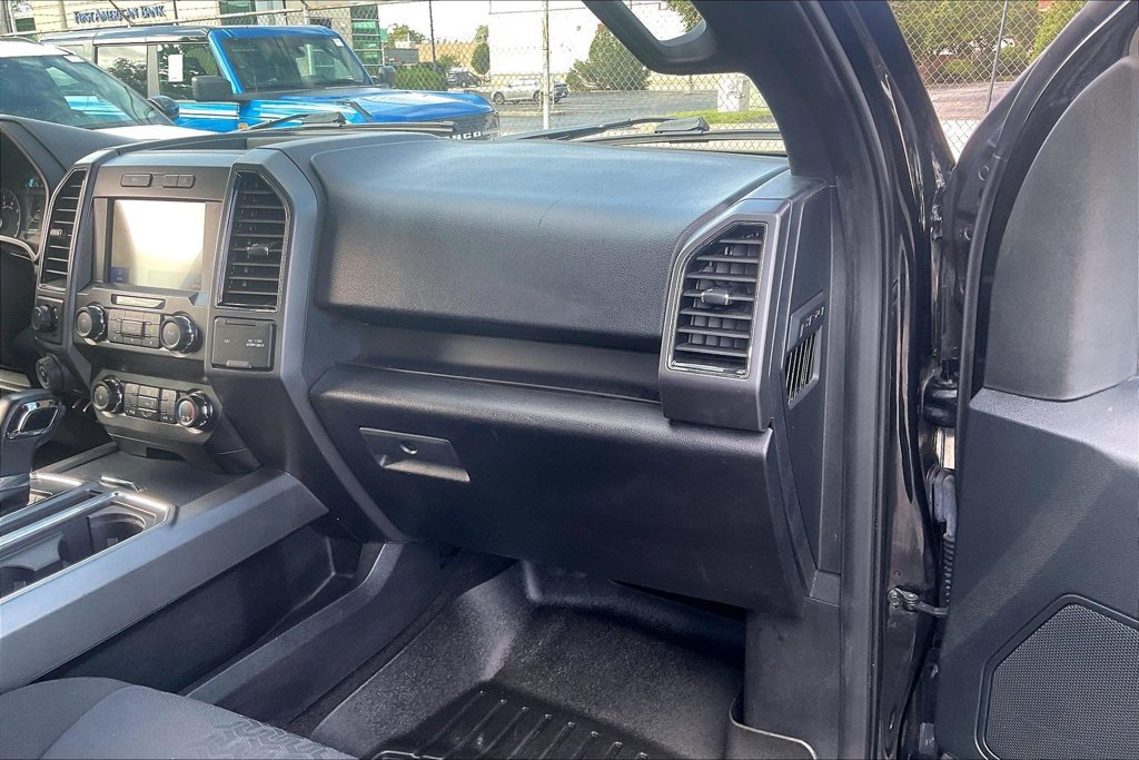 Used 2019 Ford F150 XLT w/ Equipment Group 302A Luxury AWD/4WD image 15