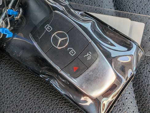 Certified 2024 Mercedes-Benz GLE 450e 4MATIC image 38
