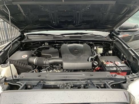 Certified 2021 Toyota Tacoma TRD Sport w/ Technology Package image 16