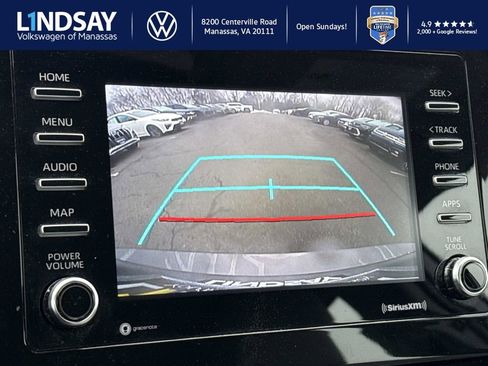 Used 2021 Toyota Camry SE image 14