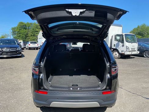 Used 2020 Land Rover Discovery Sport image 24