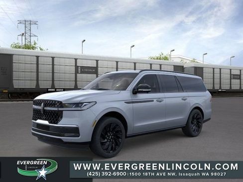 New 2025 Lincoln Navigator L Reserve w/ Jet Appearance Package image 1