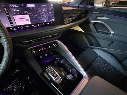 New 2026 Audi SQ5 Premium Plus AWD/4WD image 33